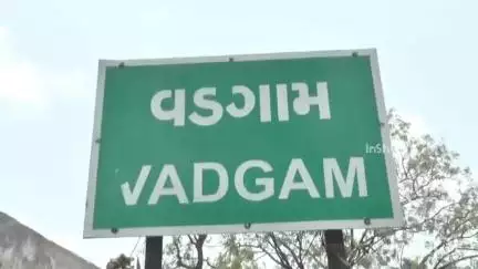 વડગામ: જોઈતા ગામમાં નગરજનોં દ્વારા ગ્રામ પંચાયતની ચૂંટણી સમરસ કરાતા સરપંચ અને ઉપસરપંચ સદસ્યો તરીકે મહિલાઓની વરણી કરી