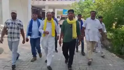 अमरोहा: गजरौला के गांव रहदरा में दलित समाज की बारात पर दूसरी बिरादरी ने किया पथराव और मारपीट, एसपी से की शिकायत