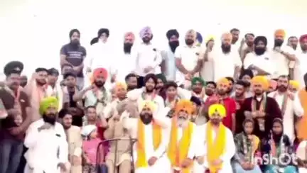 ਫਤਿਹਗੜ੍ਹ ਸਾਹਿਬ: ਪਿੰਡ ਰਿਉਣਾ ਉੱਚਾ ਦੇ ਕਈ ਦਰਜਨਾ ਆਗੂ ਸਾਬਕਾ ਵਿਧਾਇਕ ਦੀ ਅਗਵਾਈ ਹੇਠ ਕਾਂਗਰਸ ਪਾਰਟੀ ਵਿੱਚ ਸ਼ਾਮਿਲ
