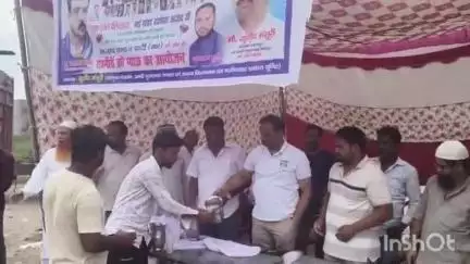 नजीबाबाद: आजाद समाज पार्टी के सांसद के वर्ष पूरे होने पर रम्पुरा, हर्षवाडा, अलीपुरा साहनपुर में शर्बत प्याऊ का आयोजन