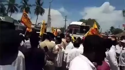 గంగాధర నెల్లూరు: జీడి నెల్లూరు నియోజకవర్గంలో ఎన్డీఏ ప్రభుత్వం పాలన చేపట్టి సంవత్సరం పూర్తి అయినా సందర్భంగా టిడిపి విజయోత్సవ ర్యాలీ