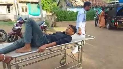 शहपुरा: शहपुरा नगर के वार्ड 15 में ऑटो ने हाथ ठेला को मारी टक्कर, हादसे में तीन लोग घायल