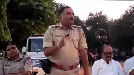 ಇಳಕಲ್‌: ನಗರದಲ್ಲಿ ಬಕ್ರೀದ್ ಹಬ್ಬವನ್ನು ಶಾಂತ ರೀತಿಯಲ್ಲಿ ಆಚರಿಸುವಂತೆ ಪಿಎಸ್‌ಐ ಎಸ್.ಆರ್.ನಾಯಕ ಕರೆ
