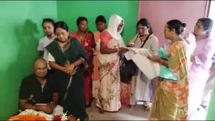 घाटशिला: कम्युनिस्ट पार्टी ऑफ इंडिया के संस्थापक सह पूर्व विधायक बास्ता सोरेन का निधन, लोगों ने दी श्रद्धांजलि