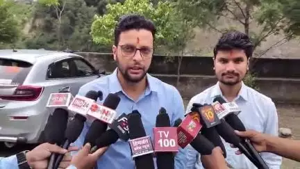 थराली: 6 से 8 जून थराली के चैपड़ों में आयोजित होने वाले शौर्य महोत्सव को लेकर प्रशासन की तैयारी पूर्ण: पंकज भट्ट, उपजिलाधिकारी