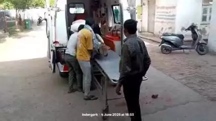 इंदरगढ़: ग्राम बागपुरा में मोटर सुधारते समय किसान 50 फीट गहरे कुएं में गिरा, घायल दतिया रेफर