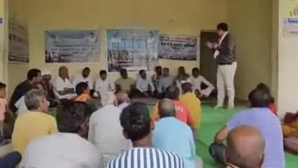 बाबई: माखन नगर: जन अभियान परिषद द्वारा सांगा खेड़ा खुर्द घाट पर श्रमदान, ग्राम चौपाल का आयोजन