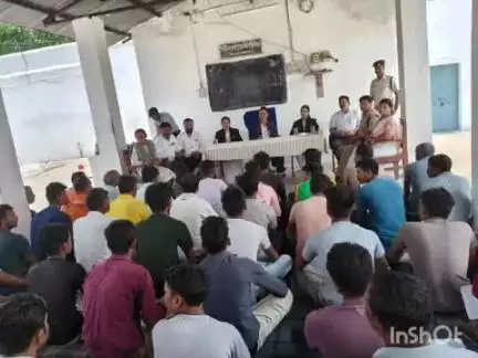बैकुंठपुर: जिला जेल बैकुंठपुर में विधिक साक्षरता शिविर का आयोजन