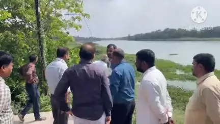 नलखेड़ा: कलेक्टर राघवेन्द्र ने माँ बगलामुखी मंदिर परिसर में निर्माणाधीन कार्यों का निरीक्षण किया