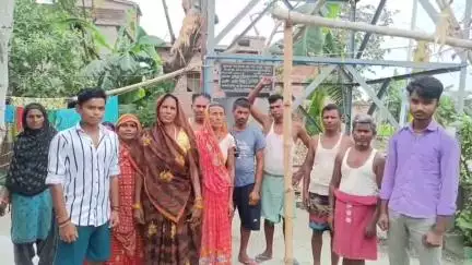 जोगापट्टी: योगापट्टी में आंधी से गिरी पानी की टंकी हुई क्षतिग्रस्त
#Jansamasya