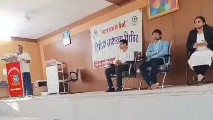 परसवाड़ा: गोंगलई में एनसीसी के संयुक्त वार्षिक प्रशिक्षण शिविर में कैडेटों को विधिक सेवा प्राधिकरण की जानकारी दी गई
