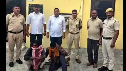 कैथल: रामथली चौकी पुलिस ने खरकां क्षेत्र से दो नशा तस्करों को पकड़ा, 1 किलो 45 ग्राम गांजा बरामद