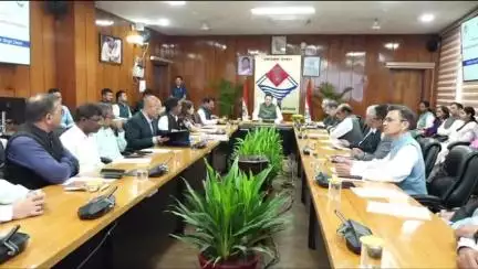 देहरादून: मुख्यमंत्री पुष्कर सिंह धामी की उपस्थिति में सचिवालय में किए गए तीन महत्वपूर्ण समझौते