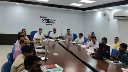 राजगढ़: अति वर्षा से निपटने के लिए भोपाल संभाग आयुक्त ने राजगढ़ जिले के अधिकारियों की वीडियो कॉन्फ्रेंसिंग से बैठक ली