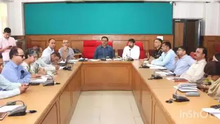 सोलन: आपदा के समय नुकसान को न्यून करने के लिए सभी का सहयोग आवश्यक: मनमोहन शर्मा, DC सोलन