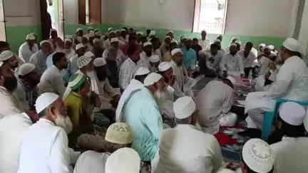 सुपौल: 29 जून को पटना के गांधी मैदान में होने वाले वक्फ कानून के विरोध प्रदर्शन को लेकर वार्ड 18 में हुई बैठक