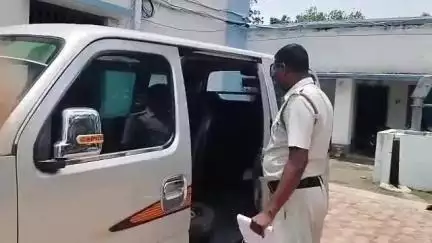 স্বরূপনগর: কাটাবাগান শ্মশান এলাকা থেকে ডাকাত সন্দেহে গ্রেপ্তার যুবক, পেশ আদালতে