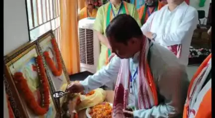 বৰমা ভাগ: সৰভোগৰ বিজেপিৰ চকচকা মণ্ডল কাৰ্য্যালয়ত জিলা সভাপতি মহেন্দ্ৰ দাসৰ সভাপতিত্বত বৰ্ধিত জিলা কাৰ্যনির্বাহক সভা