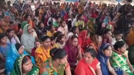 रामपुर: रामपुर प्रखंड के पंचायत सबार के दुर्गा स्थान पर महिला संवाद कार्यक्रम का आयोजन किया गया