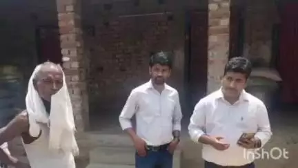 सौर बाज़ार: सौर बाजार प्रखंड में बीडीओ ने प्रधानमंत्री आवास योजना का जायजा लिया, दिए निर्देश