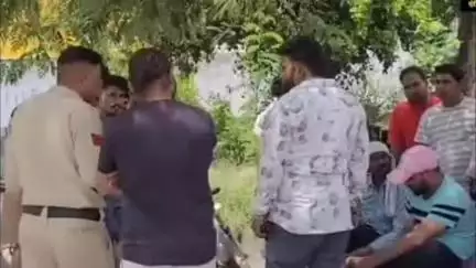 खंडवा नगर: खंडवा के रोशनाई गांव में शराब पीने से युवक की तबीयत बिगड़ी, अस्पताल में इलाज के दौरान मौत