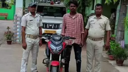 ସୁକିନ୍ଦା: ଡ଼ୁବୁରୀ ଛକରୁ ଚୋରା ବାଇକ ସହିତ ଯୁବକ ଗିରଫ