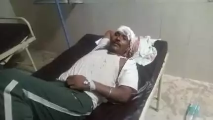 गोपद बनास: सीधी जिले के कुबरी के पास तेज रफ्तार बलकार वाहन ने बाइक को टक्कर मारी, तीन लोग घायल