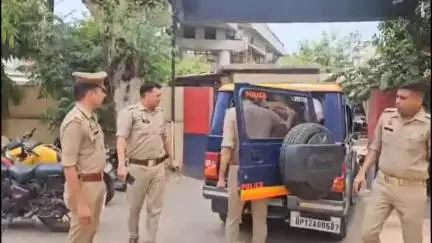 मुज़फ्फरनगर: हाथों में बेल्ट लहराकर राहगीरों को बेल्ट मारने वाले तीन आरोपियों को पुलिस ने 24 घंटे में गिरफ्तार किया