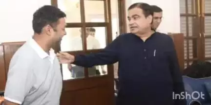 बागपत: कस्बा टटीरी के व्यापारी राजुल कुमार ने केंद्रीय सड़क परिवहन एवं राजमार्ग मंत्री नितिन गडकरी से की मुलाकात