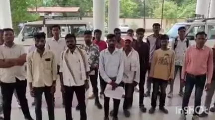 बैतूल नगर: ग्राम कोटवार को हटाने की मांग लेकर ग्रामीणों ने कलेक्टर को सौंपा ज्ञापन, सुकी गांव का मामला