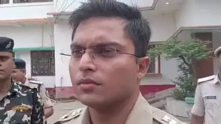 राजपुर: जलालपुर: धनसोई थाना पुलिस ने न्यायालय के दो वारंटियों को किया गिरफ्तार, भेजा जेल