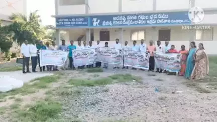 మంచిర్యాల: జిల్లాలో బడిబాట కార్యక్రమం విజయవంతానికి సమిష్టిగా కృషి చేయాలి: జిల్లా గిరిజన అభివృద్ధి అధికారి జనార్ధన్