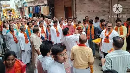 * परंपरानुसार महेश नवमी महोत्सव पर माहेश्वरी समाज ने निकाली भव्य शोभायात्रा, समाज व महिला मंडल अध्यक्ष का किया सम्मान*