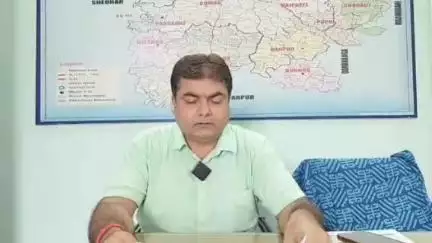 डुमरा: डुमरा पीएचईडी के कार्यपालक अभियंता ने विभाग द्वारा किए जा रहे कार्यों की जानकारी दी