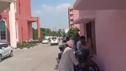 पडरौना: बलियवा में बाइक सवार युवक को ईट लदी ट्रैक्टर ट्राली ने मारी टक्कर, इलाज के दौरान हुई मौत, शव का कराया पोस्टमार्टम