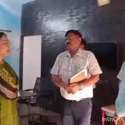 बालोद: कलेक्टर श्रीमती दिव्या उमेश मिश्रा ने जिला ग्रंथालय बालोद का निरीक्षण कर व्यवस्थाओं का लिया जायजा