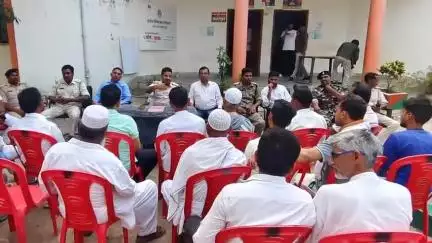 मनातू: बकरीद पर्व को लेकर मनातू थाना परिसर में शांति समिति की बैठक संपन्न हुई
