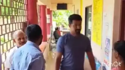 മീനച്ചിൽ: വൈദ്യുതി മുടങ്ങി, പാലായിൽ മീനച്ചിൽ സബ് രജിസ്ട്രാർ ഓഫീസിന്റെ പ്രവർത്തനം തടസ്സപ്പെട്ടതായി പരാതി #localissue