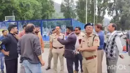 नैनीताल: सीएम के संभावित कार्यक्रम को लेकर प्रशासन सक्रिय, मल्लीताल डीएसए मैदान का किया निरीक्षण