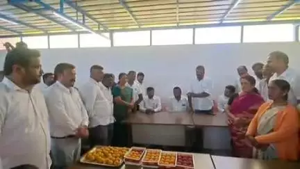 உதகமண்டலம்: கலைஞர் அவர்களின் 102வது பிறந்தநாள் தேனலை முதியோர் இல்லத்தில் மதிய உணவு வழங்கும் நிகழ்ச்சி