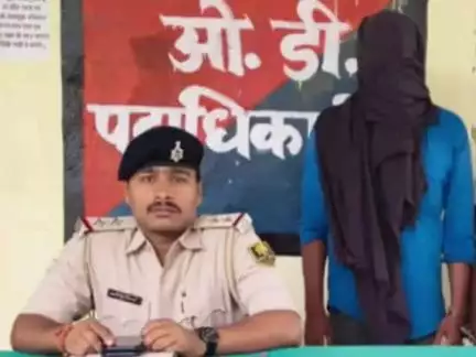 वारिसनगर: वारिसनगर थानाध्यक्ष ने ₹8000 के इनामी अपराधियों को मुजफ्फरपुर से किया गिरफ्तार, न्यायालय भेजा