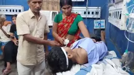 अकबरपुर: नेमदरगंज गांव के एक बालक ने गलती से थिनर पी लिया, तबीयत बिगड़ने पर अस्पताल में कराया गया भर्ती