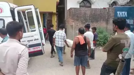 पचरुखी: पचरुखी भवानी मोड़ पर युवक का शव मिलते ही मचा कोहराम