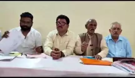 ऋषिकेश: बनखंडी में सुभाष बनखंडी श्री रामलीला कमेटी विवाद मामले में 23 के खिलाफ FIR दर्ज, आंदोलन की चेतावनी