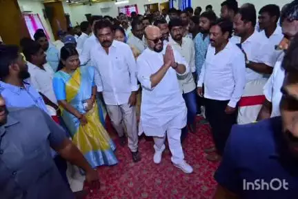 గీత కార్మికుల కుటుంబాల్లో వెలుగులు నింపేందుకు కాంగ్రెస్ ప్రభుత్వం చిత్తశుద్ధితో పనిచేస్తుంది: మాజీ ఎమ్మెల్సీ కొండా మురళి