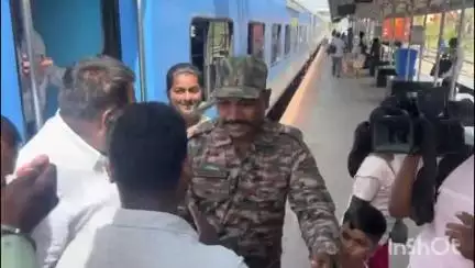ಶಿವಮೊಗ್ಗ: 'ಆಪರೇಷನ್ ಸಿಂಧೂರ್‌' ಕಾರ್ಯಾಚರಣೆಯಲ್ಲಿ ಭಾಗಿಯಾಗಿದ್ದ ಯೋಧನಿಗೆ ನಗರದಲ್ಲಿ ಸ್ವಾಗತ