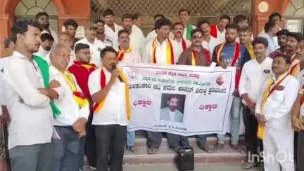 ಸಿಂಧನೂರು: ನಟ ಕಮಲ ಹಾಸನ್ ಹೇಳಿಕೆ ಖಂಡಿಸಿ ಪಟ್ಟಣದಲ್ಲಿ ಕನ್ನಡ ಸಾಹಿತ್ಯ ಪರಿಷತ್ ಹಾಗೂ ಕನ್ನಡಪರ ಸಂಘಟನೆಗಳಿಂದ ತಹಶೀಲ್ದಾರ್‌ಗೆ ಮನವಿ