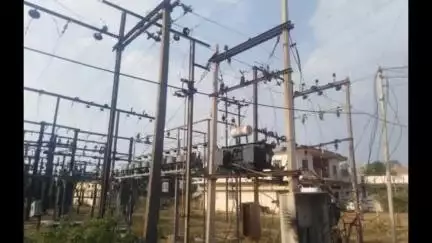 चुरहट: अघोषित बिजली कटौती से ग्रामीण परेशान, 2 दिन से बिजली की आँख मिचौली जारी