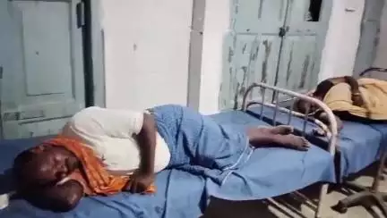 पुपरी: घोग्हराहा गांव: आपसी विवाद में मारपीट, एक महिला समेत तीन लोग जख्मी