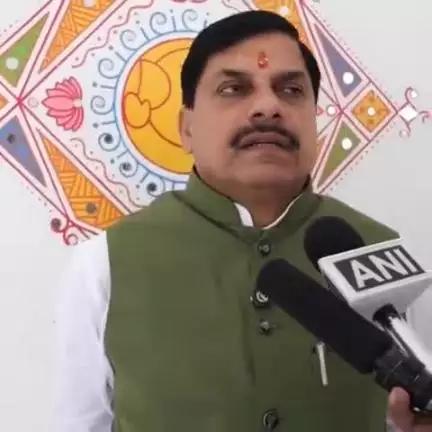 नेता प्रतिपक्ष मर्यादा छोड़ कर जिस भाव से बोलते हैं वह न केवल उनकी इज्जत खराब करते हैं, बल्कि देश के संस्कार के विरुद्ध
